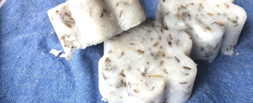 DIY bar soap recipe easy fast coconut oil essential oils