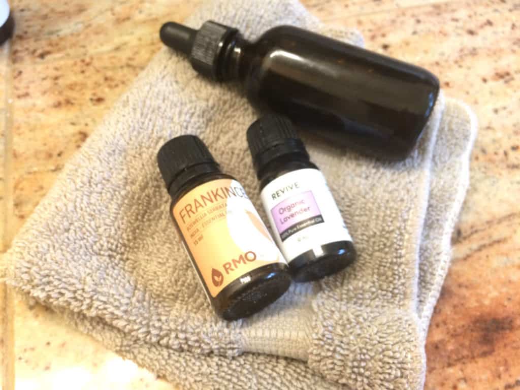 DIY-Oil-Face-Wash-essential-oils