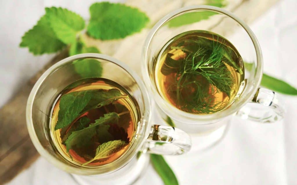 red raspberry tea diy recipe herbal tea