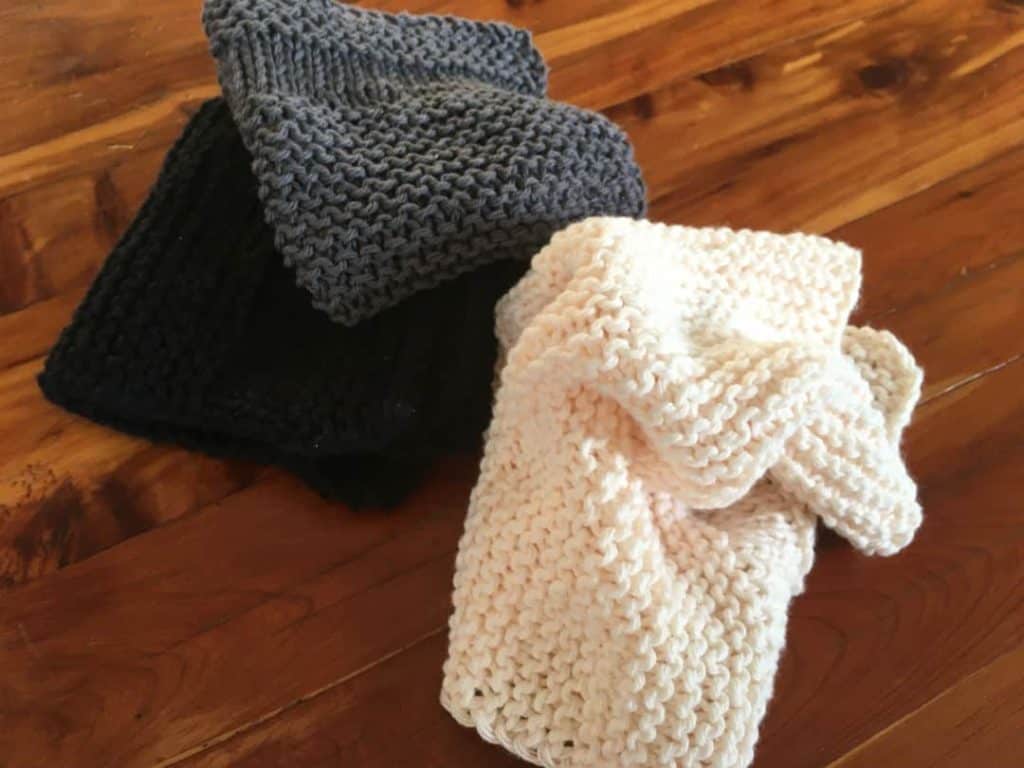 knit a simple farmhouse dishcloth handmade